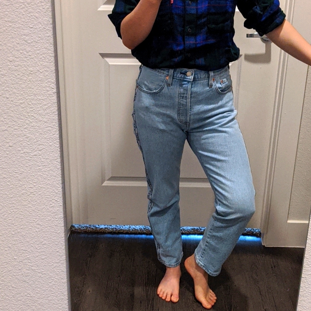 Levi's women's 501 straight jeans in light blue